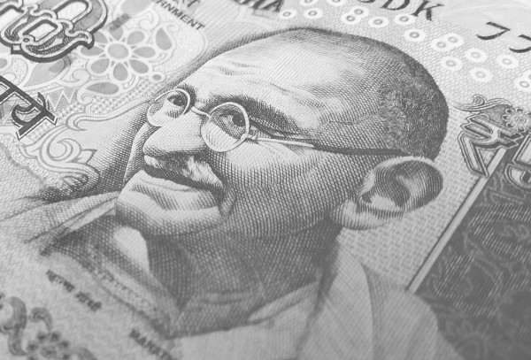 Will RabindraNath Tagore and Dr. APJ Abdul Kalam replace Mahatma Gandhi from Indian currency notes? !